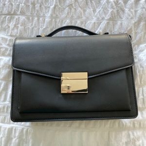 Navy blue shoulder handbag